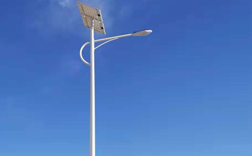 均匀度0.4与0.6差距多大？乌鲁木齐太阳能路灯配光指南