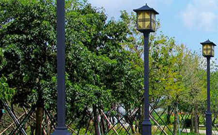 太阳能乌鲁木齐庭院灯价格为何差三倍?关键看这几点 太阳能乌鲁木齐庭院灯价格为何差三倍?关键看这几点