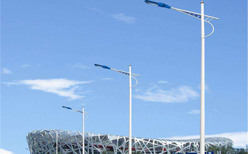 乌鲁木齐LED路灯怎么选？众城照明解析高效节能新趋势